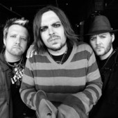 Seether Rises Up the Charts